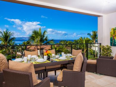Wailea 4 Bedroom Vacation Home - Amazing Views and Interior
